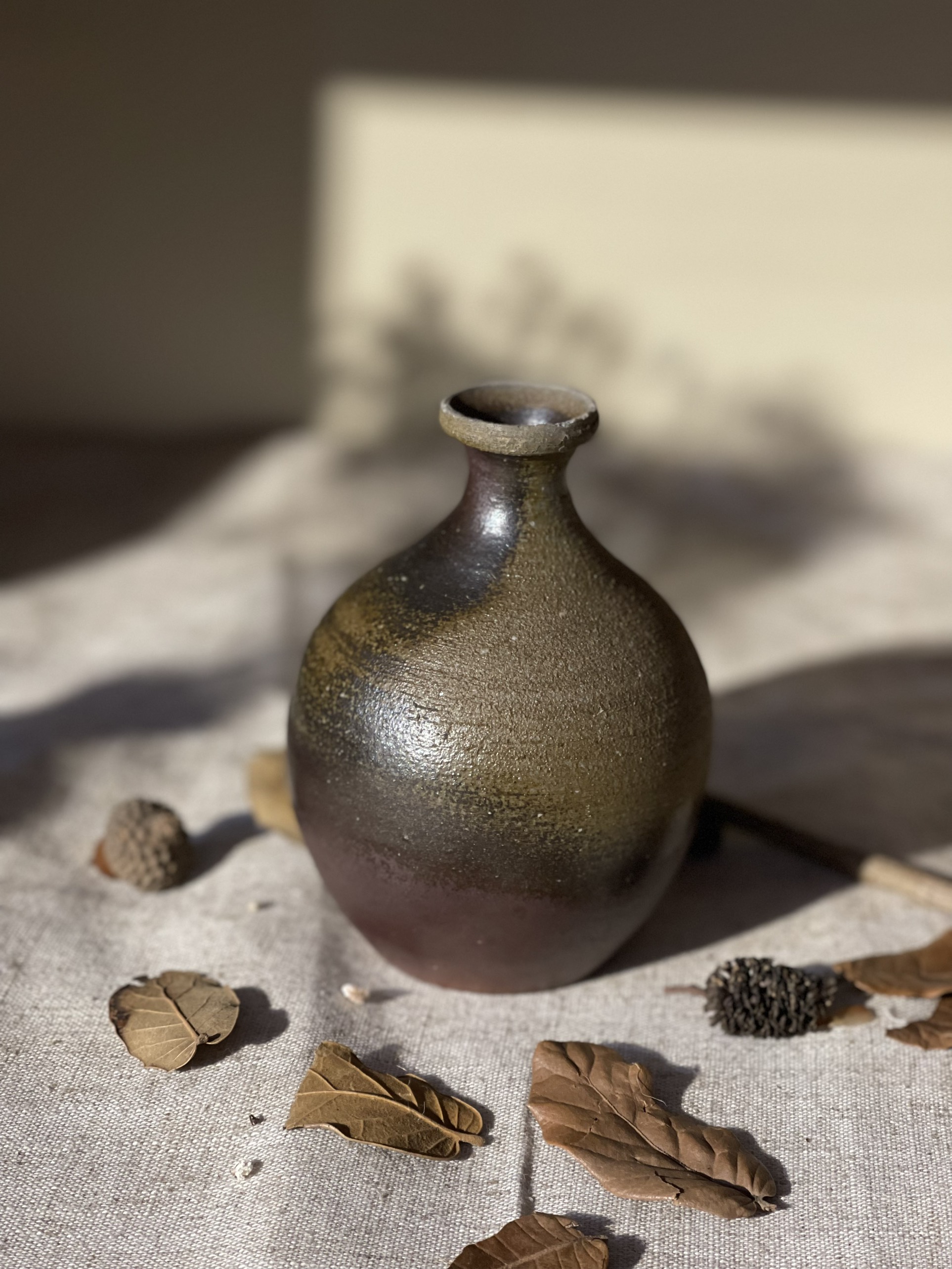 Bình gốm Bizen decor mini dáng hút lộc
