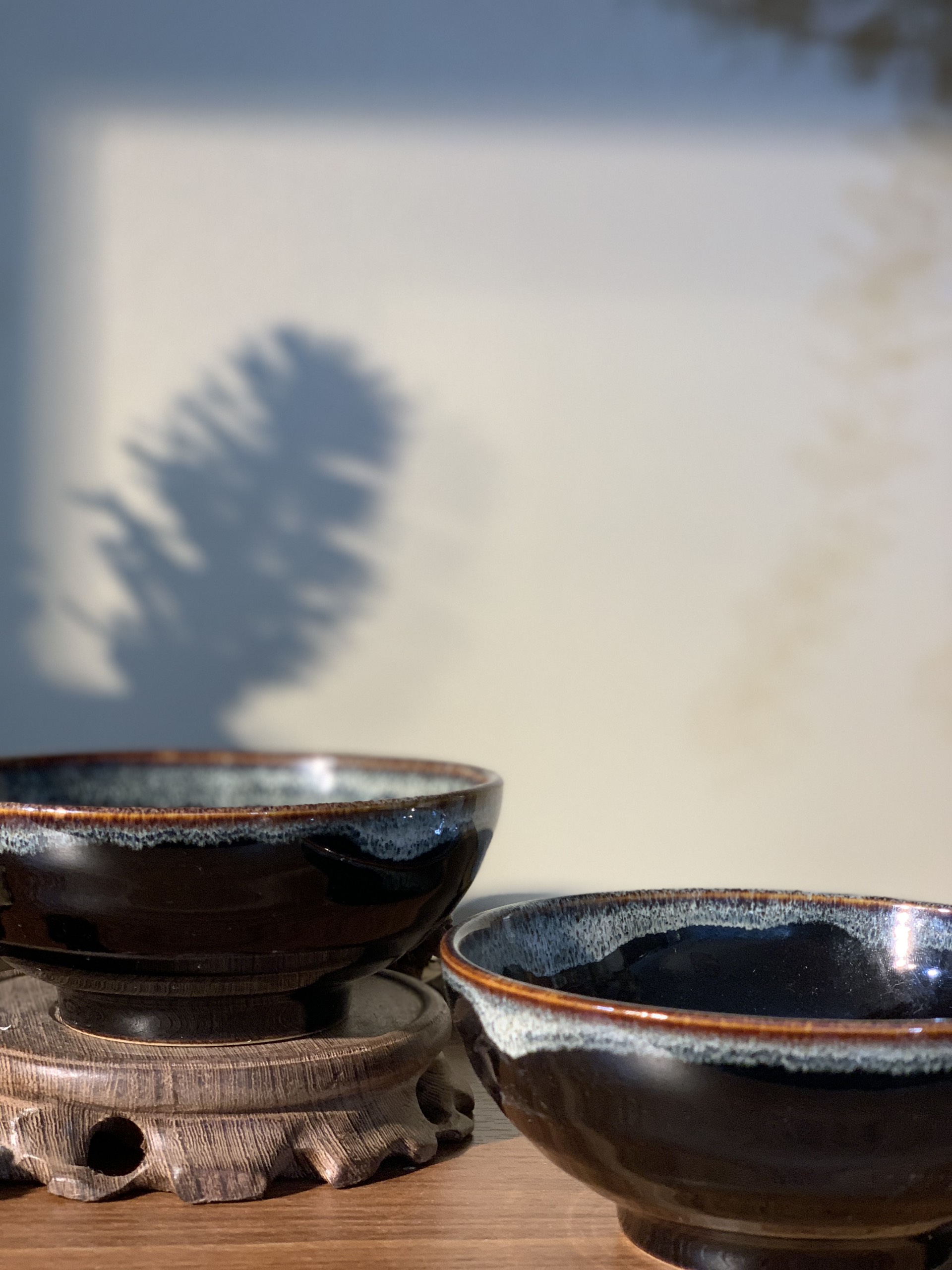 Cặp bát nhỡ viền lam chảy