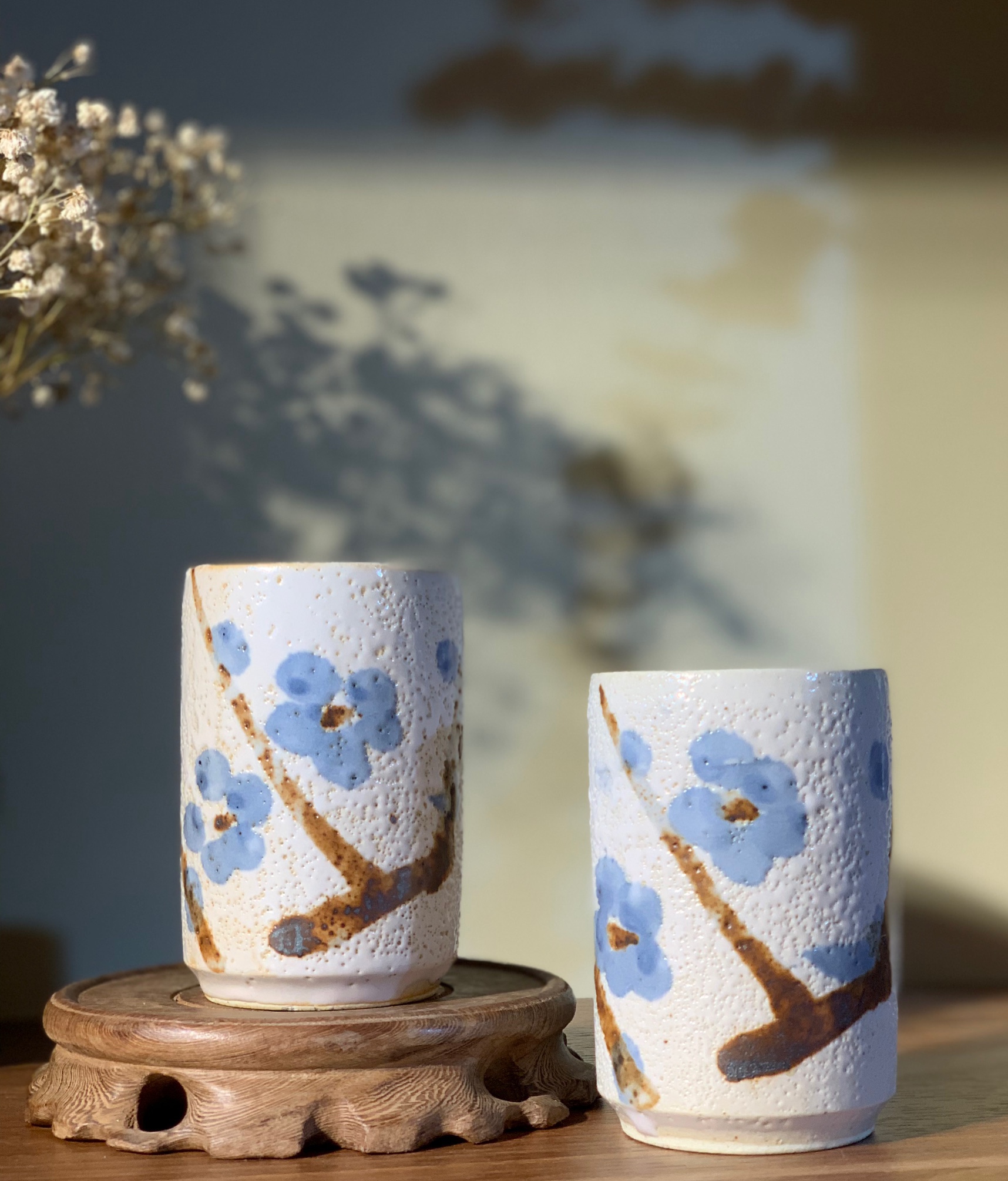 Cặp cốc hồng sữa hình hoa đào xanh