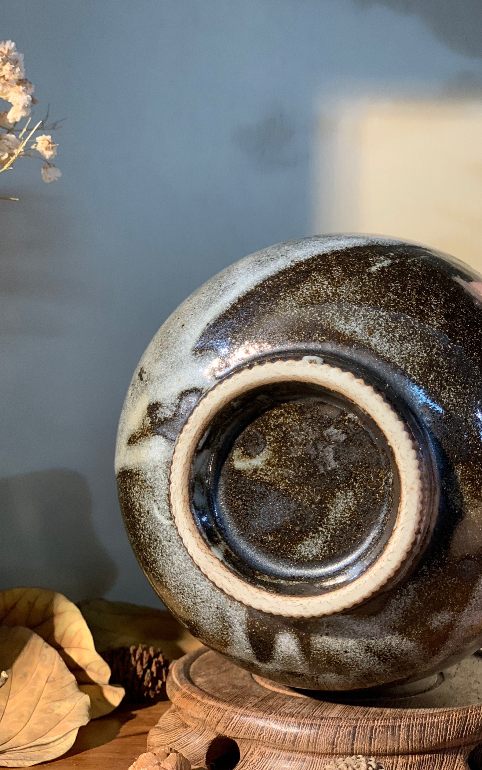 Chawan - Bát đánh matcha men chảy đế răng cưa