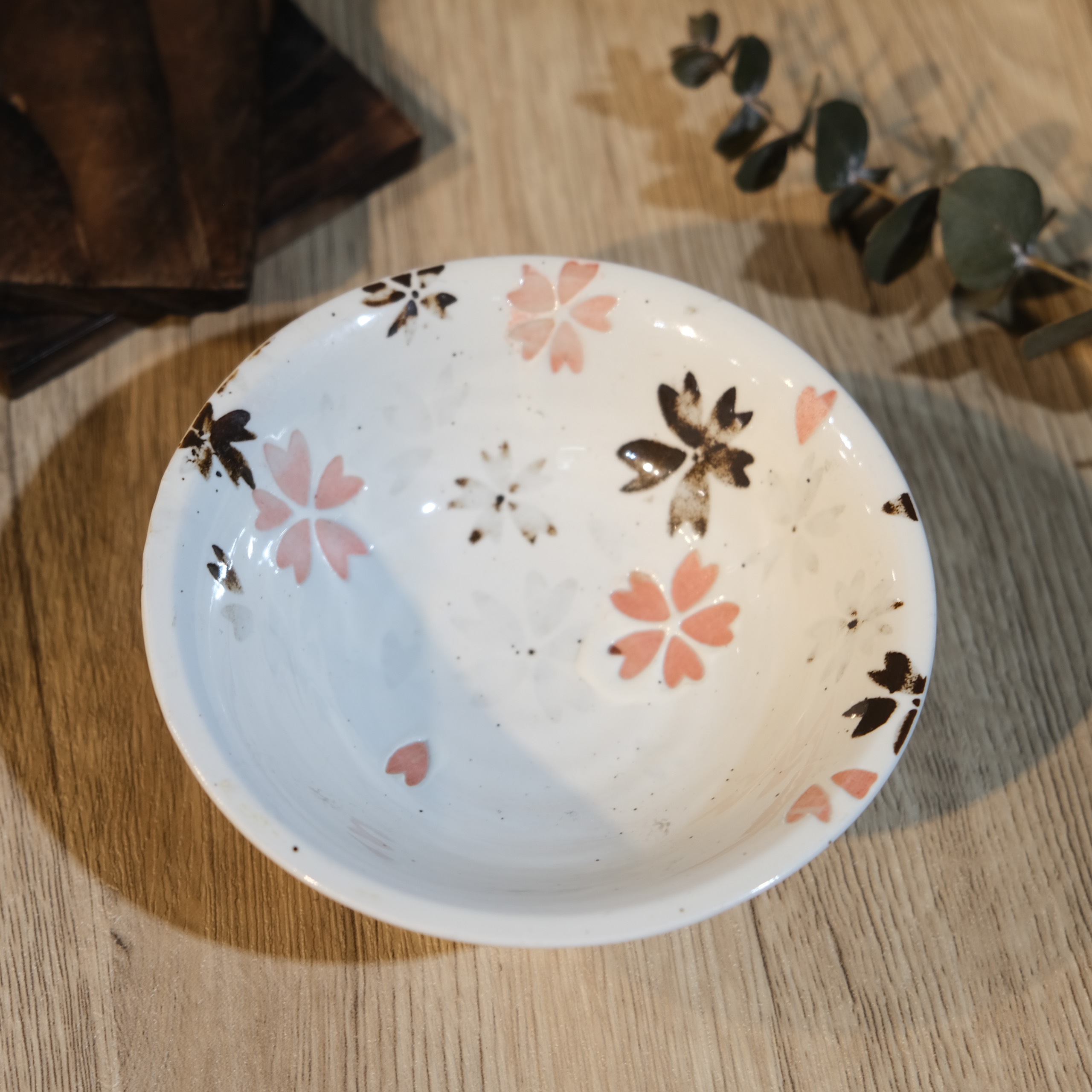 Chén chấm mộc men sữa hoa đào