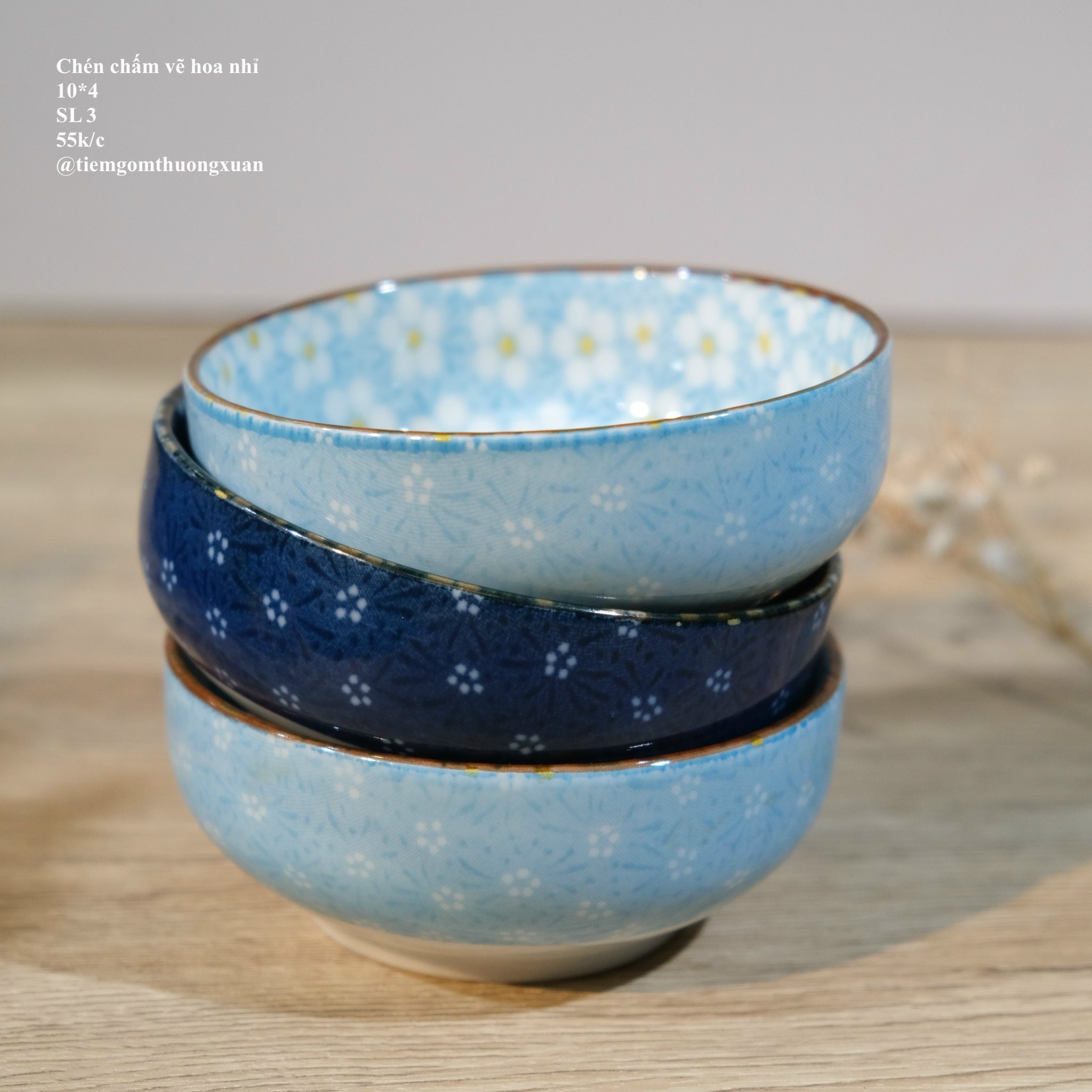 Chén chấm vẽ hoa nhí