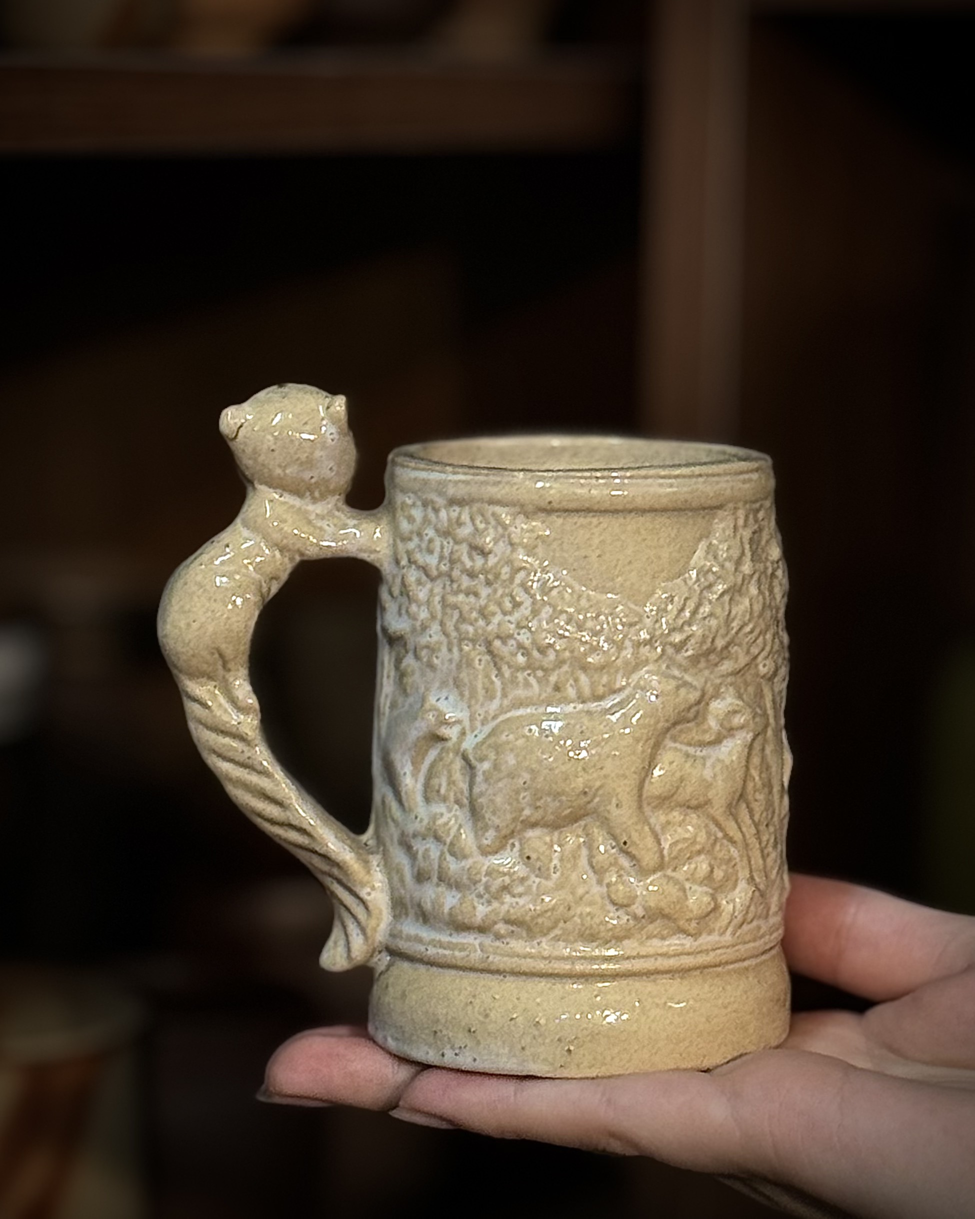 Cốc họa tiết muông thú