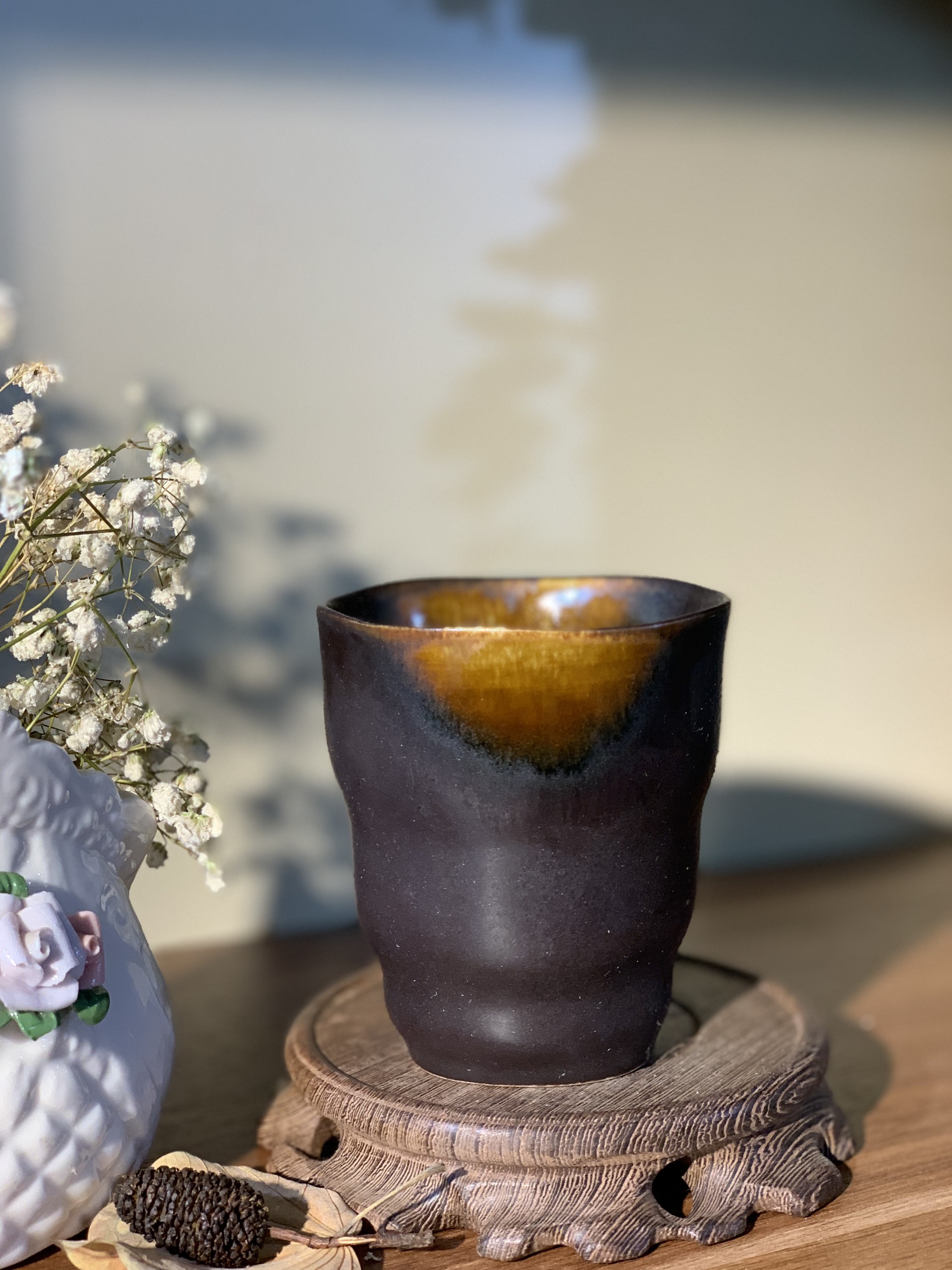 Cốc mộc chấm nâu cháy