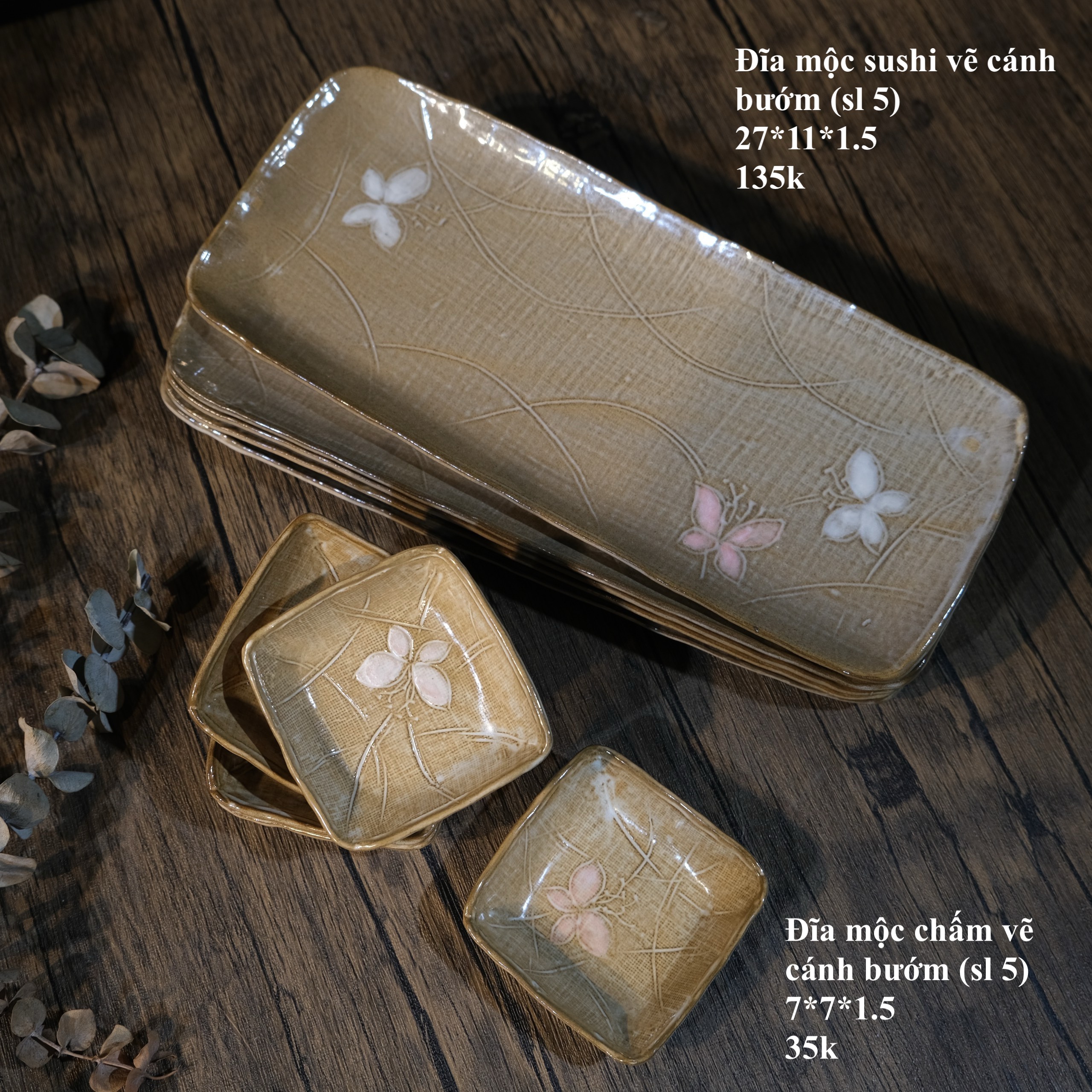 Đĩa mộc sushi vẽ cánh bướm