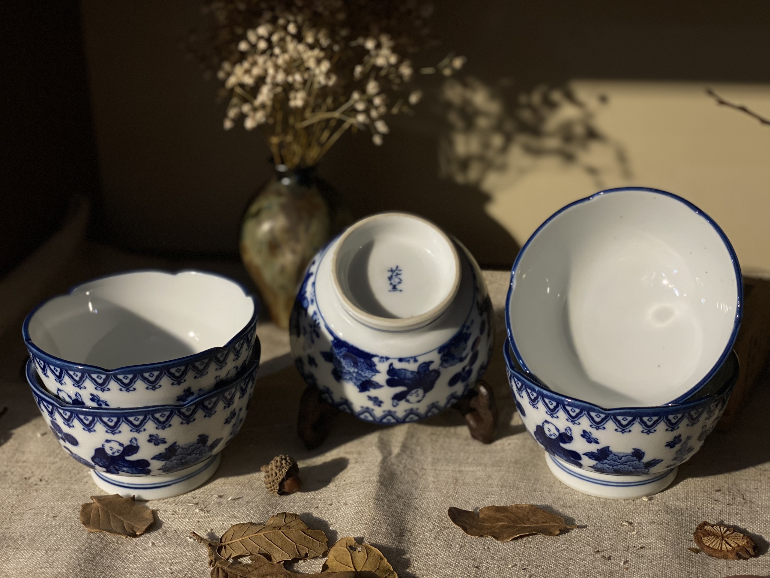 Set bát ăn cơm chú tiểu miệng bát hình hoa
