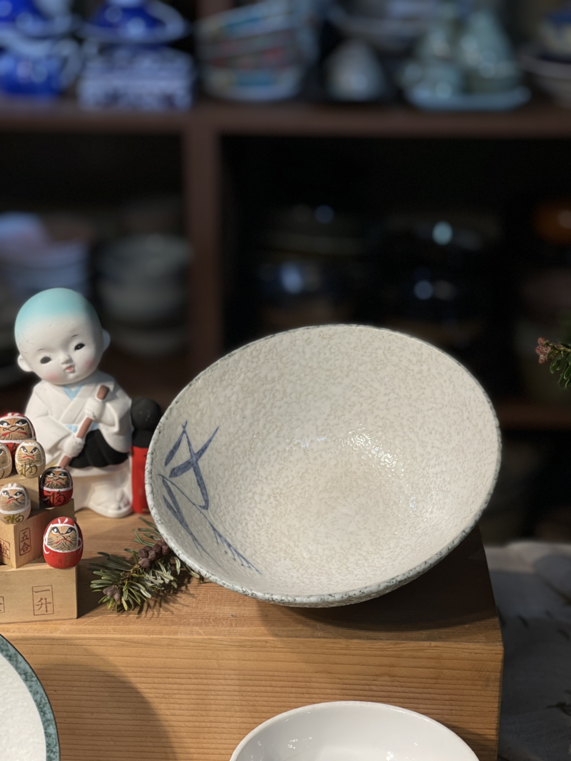 Tô men đá Nhật ve cỏ lau