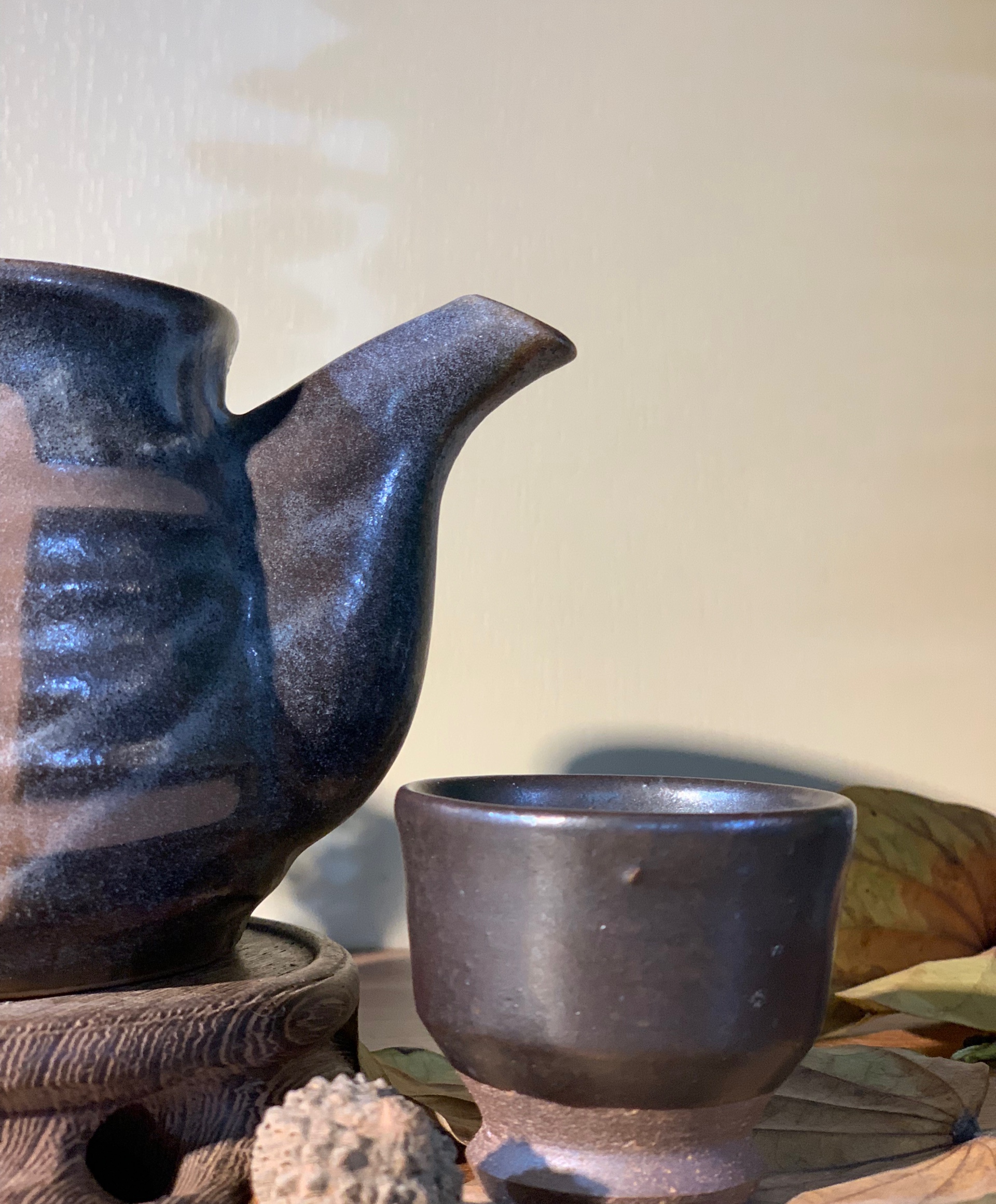 Set trà gốm đất nung ghi sữa Nhật Bản