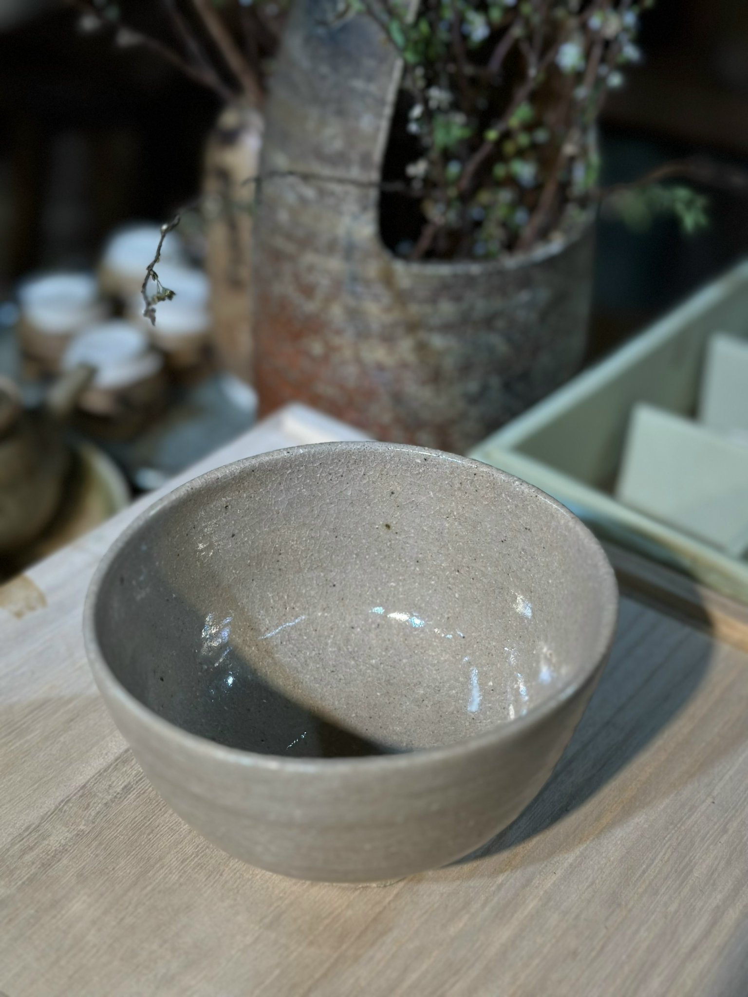 Chawan - Bát đánh matcha mộc tráng men vẽ triện