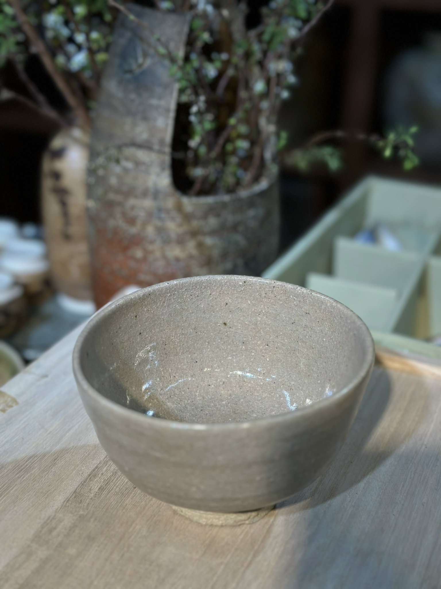 Chawan - Bát đánh matcha mộc tráng men vẽ triện