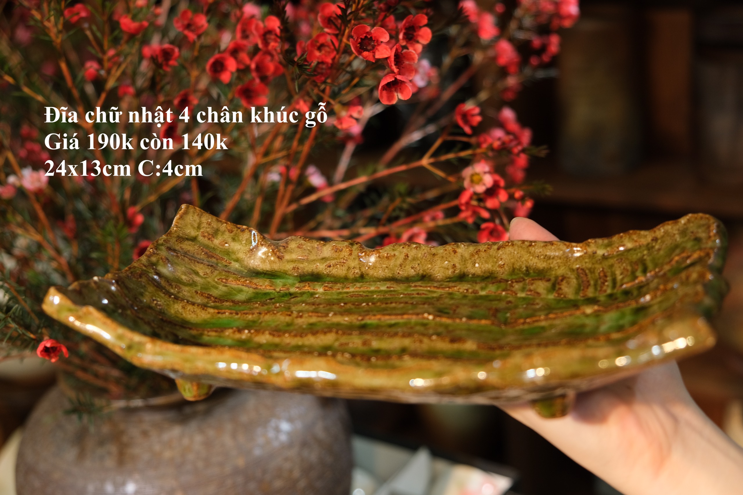 Đĩa chữ nhật 4 chân khúc gỗ