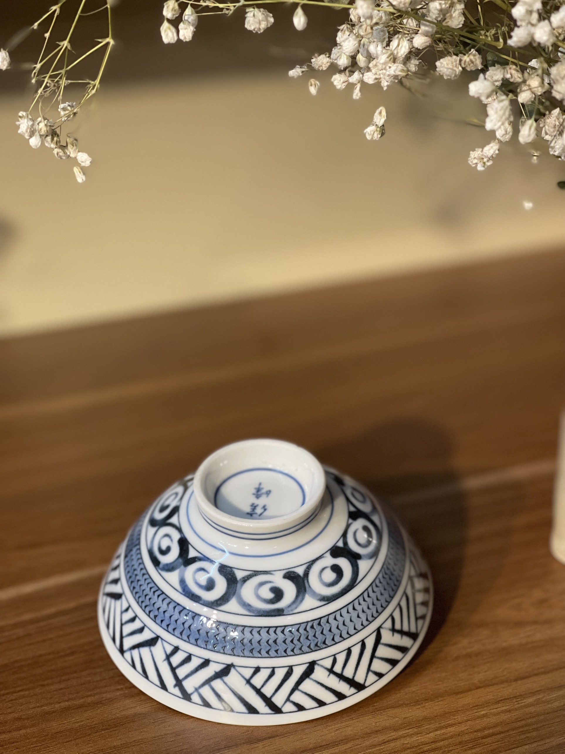 Bát cơm hoạ tiết độc đáo( triện lý đáy)