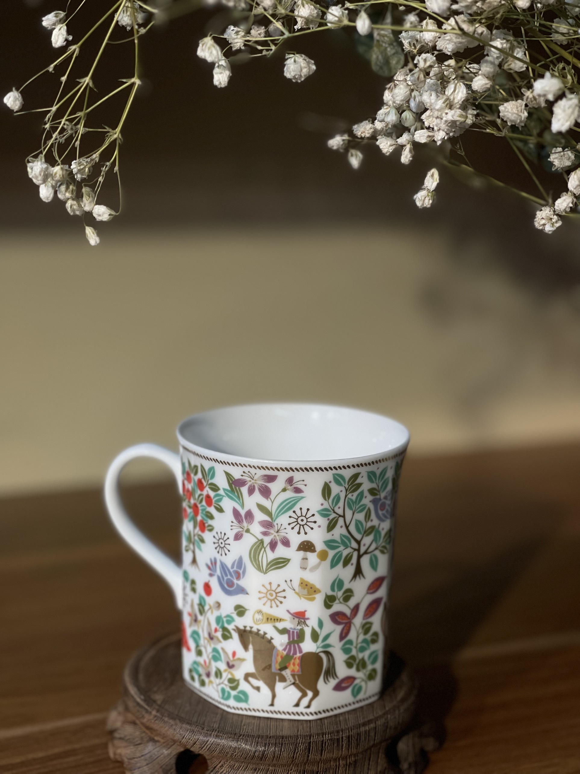 Cốc Narumi vẽ ngựa