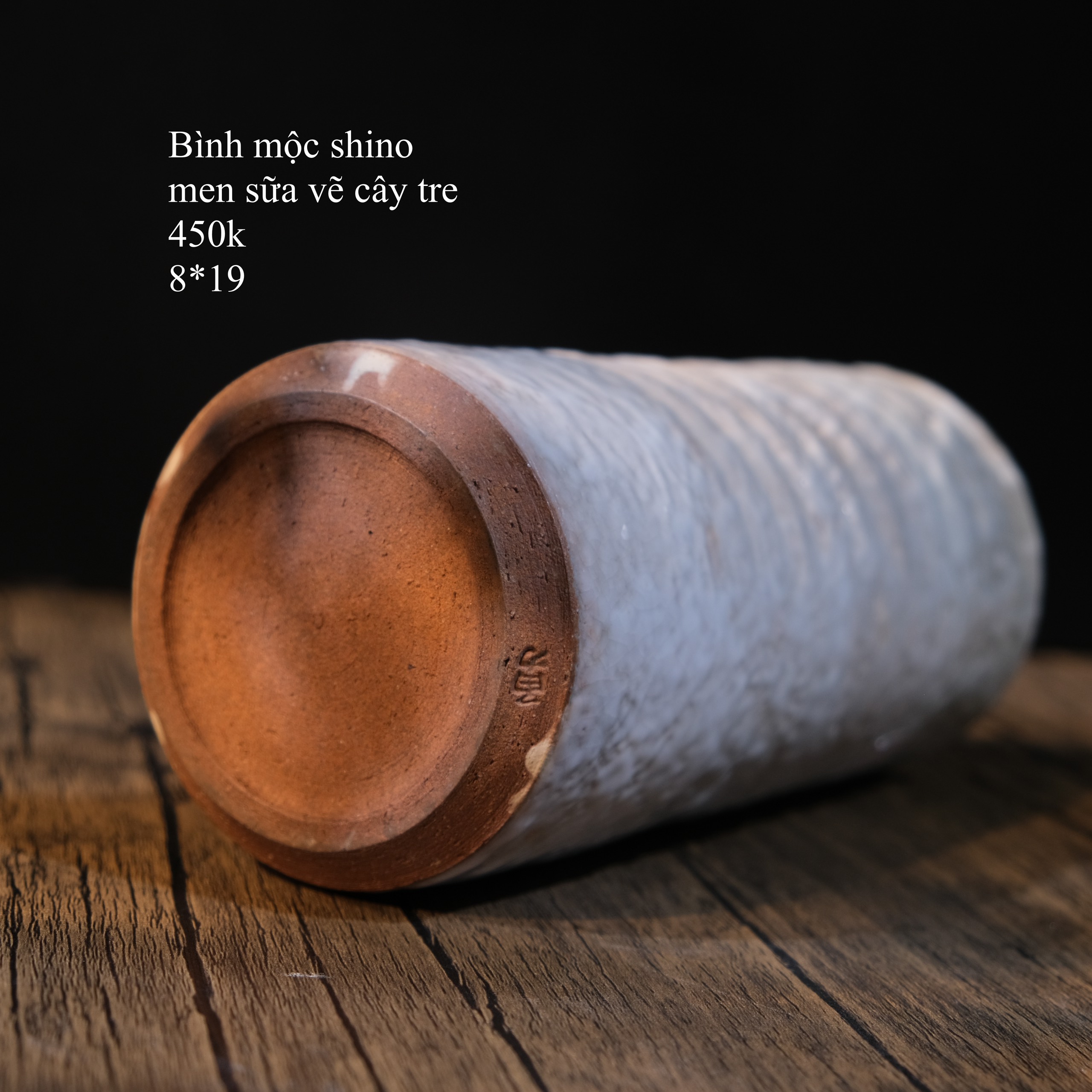 Bình mộc Shino men sữa vẽ cây tre