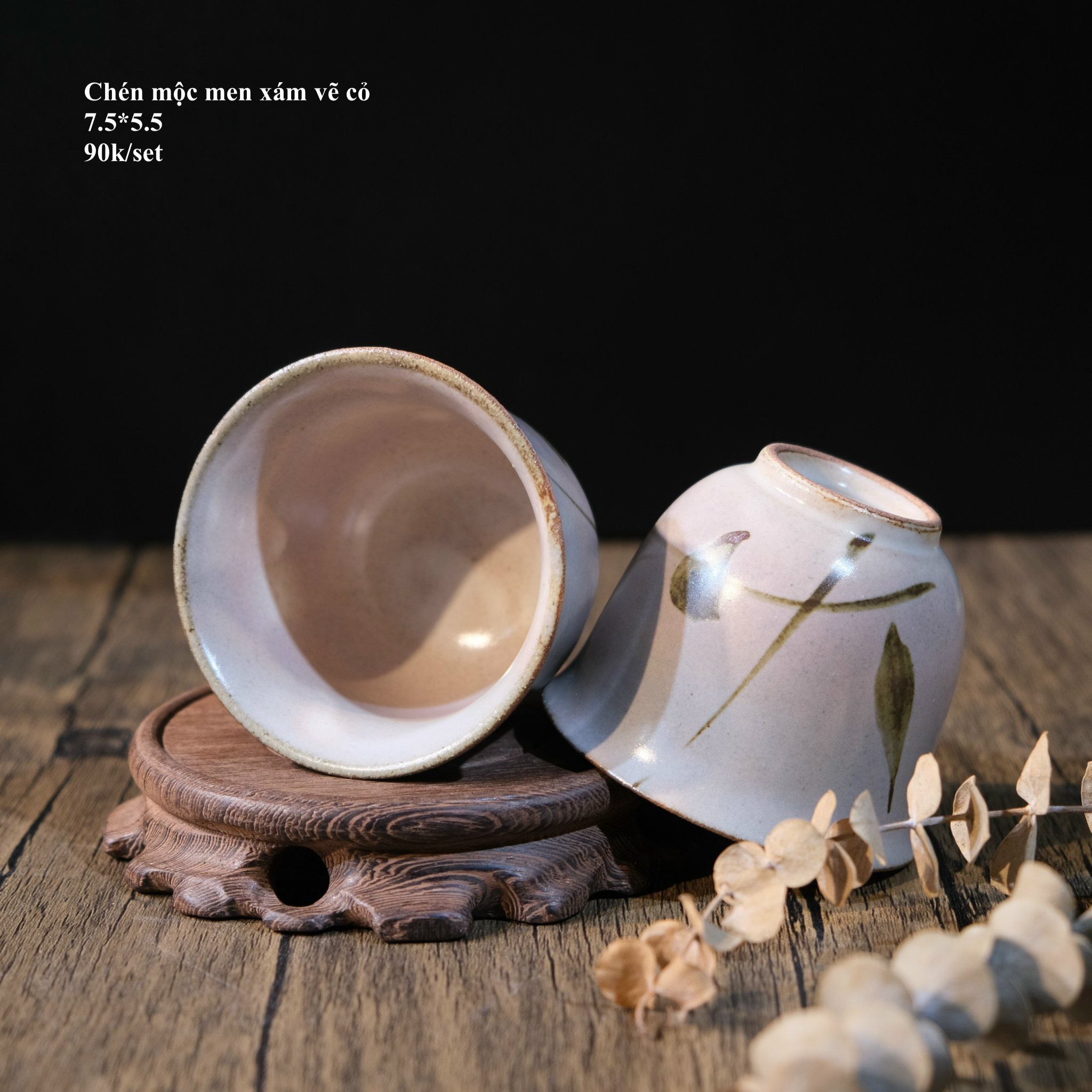 Chén mộc men xám vẽ co