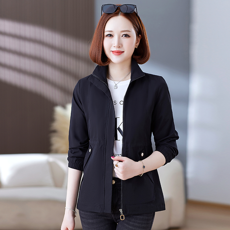 OC580: áo khoác gió nữ nhẹ nhàng thanh lịch