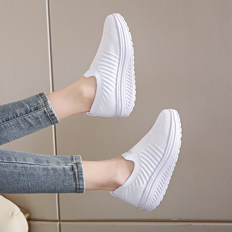 Mã B841: Giày thể thao mùa hè đế mềm thoáng khí giày nữ