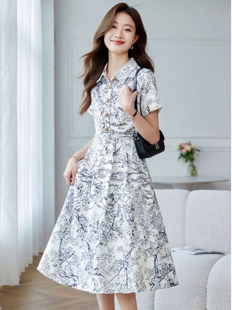 OD043: đầm nữ in hình dáng dài xòe nhẹ cổ bẻ