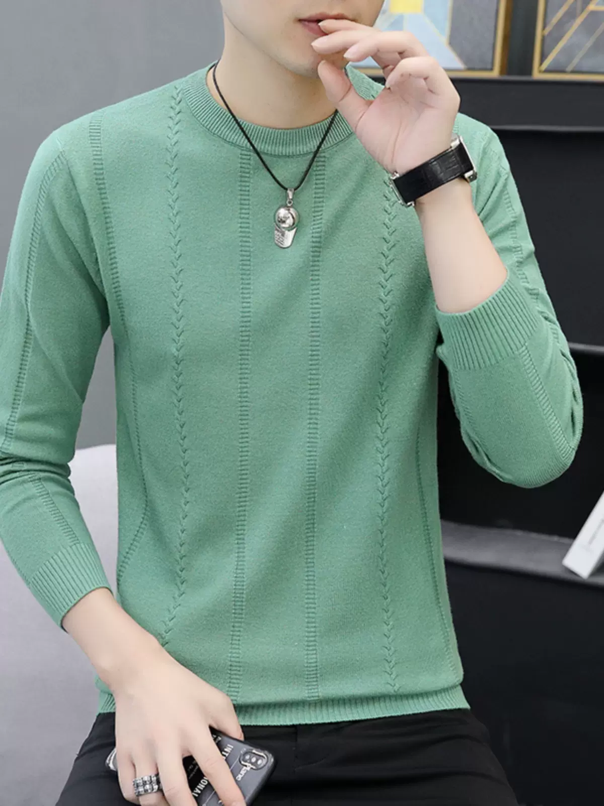 Mã A617: áo len cổ tròn mỏng nam dệt kim