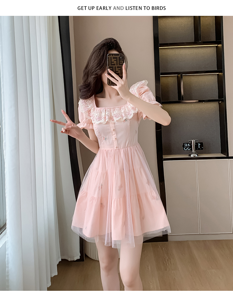 OD676: Váy ngắn thêu ren cổ vuông mới cao cấp