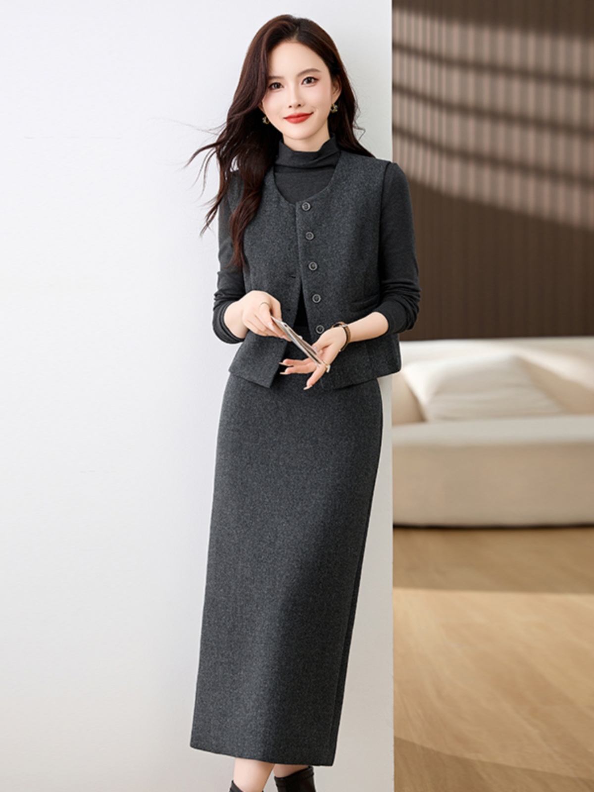 OE922: set áo khoác và váy nữ
