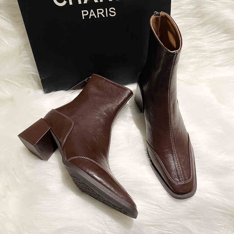 C281: Giày bốt nữ boot cổ ngắn mũi vuông cổ điển gót dày dây kéo phía sau