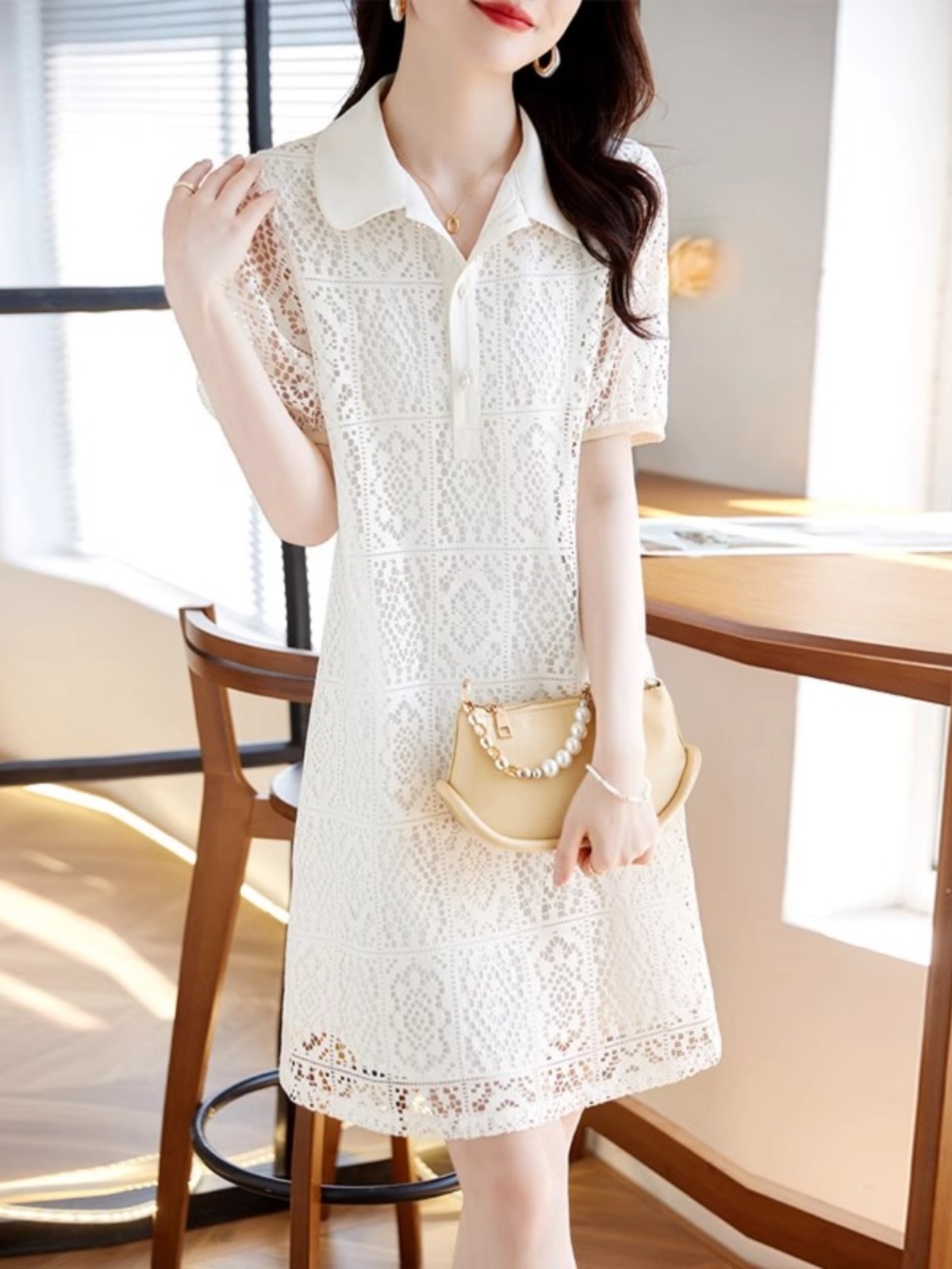 Mã B743: Đầm ren khoét lỗ cho nữ mùa hè phong cách mới