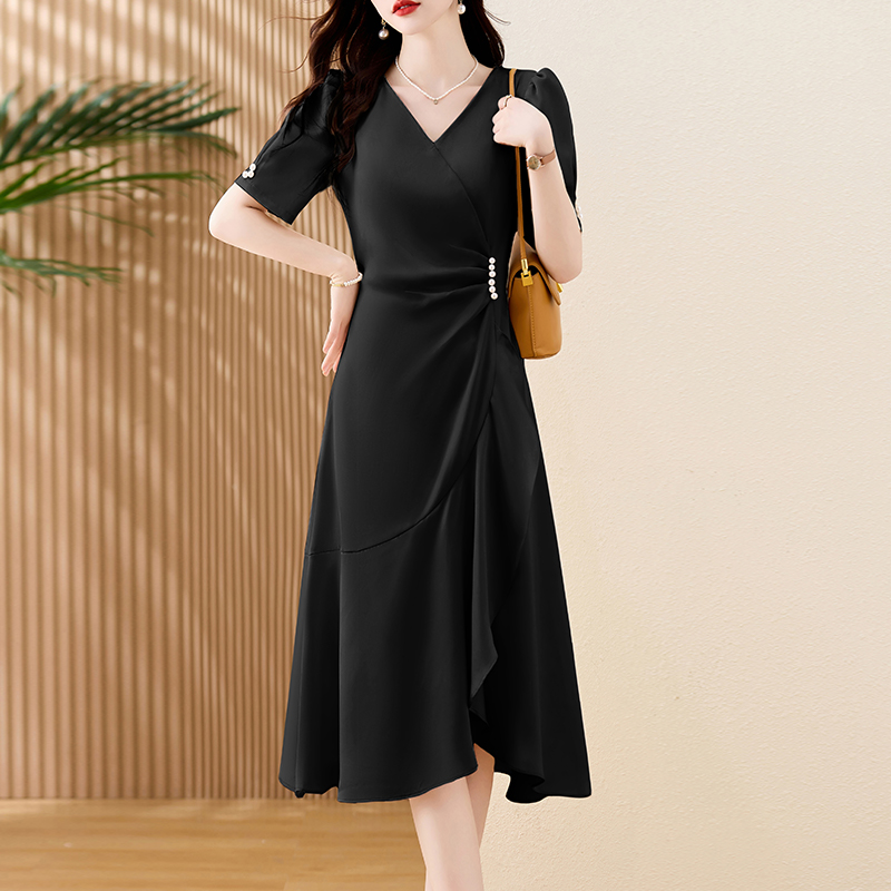 Mã B973: Đầm váy nữ cao cấp cổ chữ V ngắn tay dáng xòe đuôi cá thanh lịch