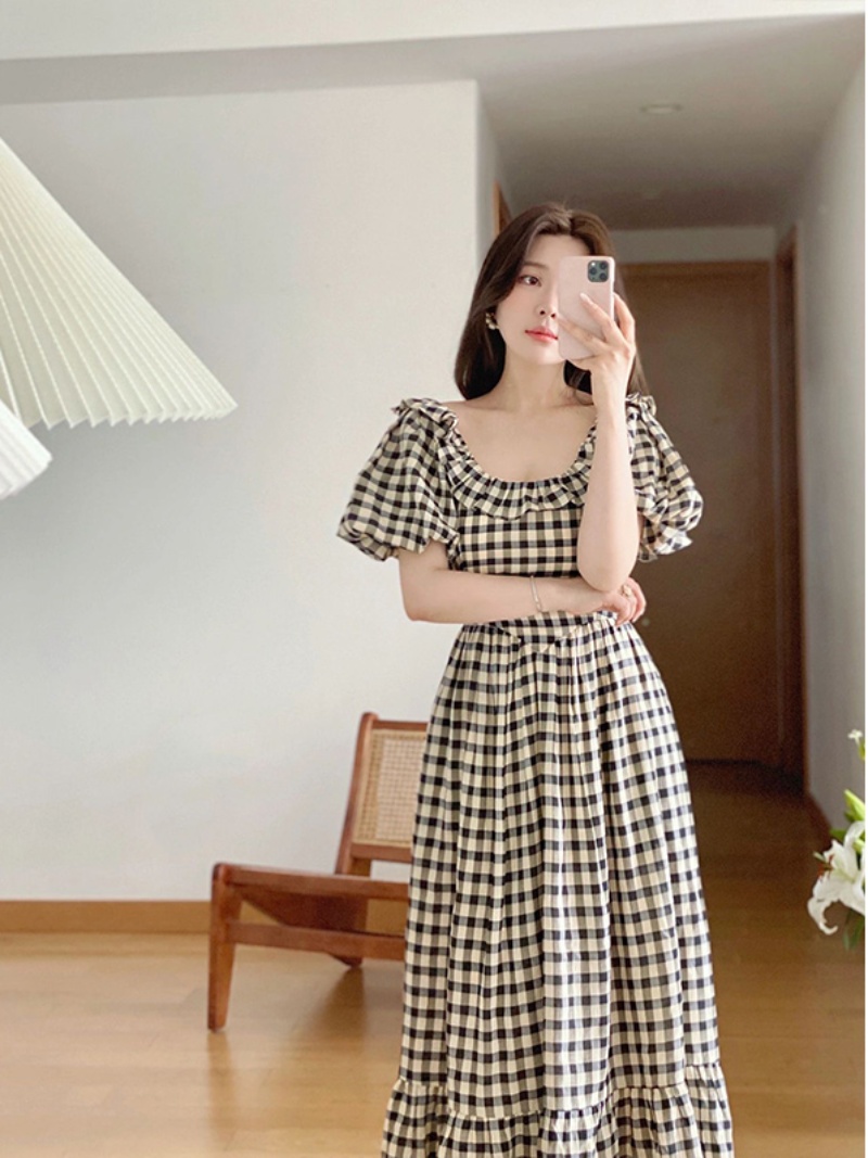Mã B910: Đầm váy nữ kẻ sọc tay phồng cổ vuông mới phong cách Hồng Kông