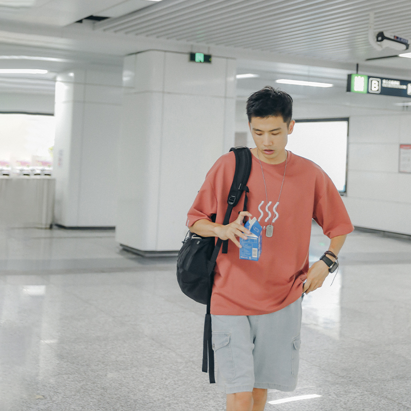 Mã C130: Áo thun nam cotton đơn giản Ins sóng in