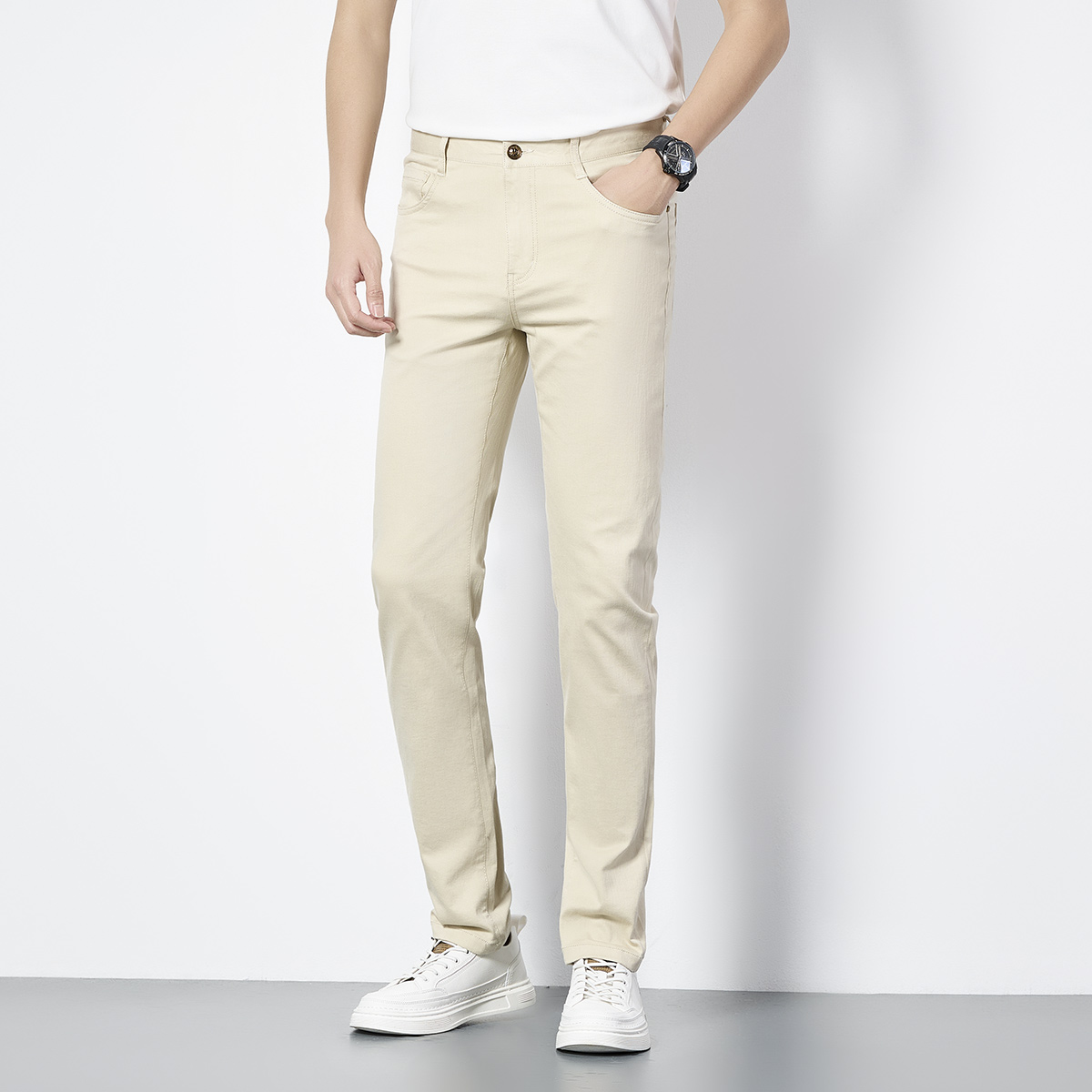 OE685: Quần jeans nam cao cấp màu trắng cotton lụa lạnh co giãn ôm vừa vặn thời trang