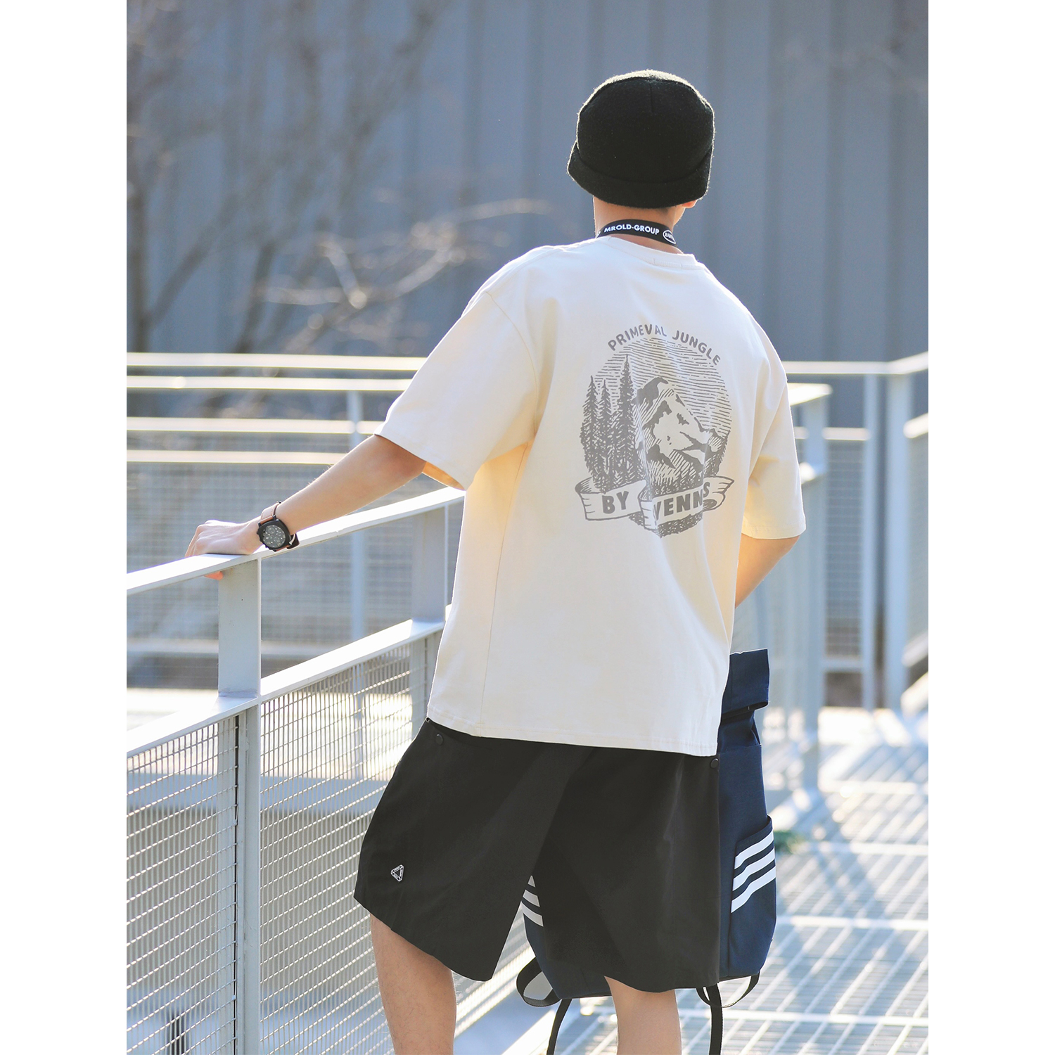 Mã C127: Áo thun nam cotton họa tiết retro oversize dáng rộng