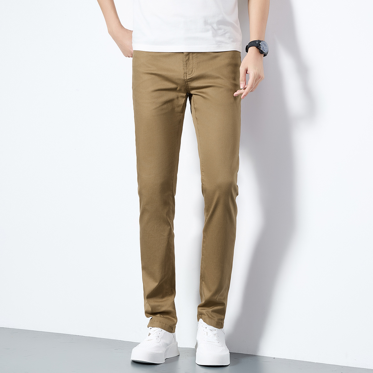 OE685: Quần jeans nam cao cấp màu trắng cotton lụa lạnh co giãn ôm vừa vặn thời trang