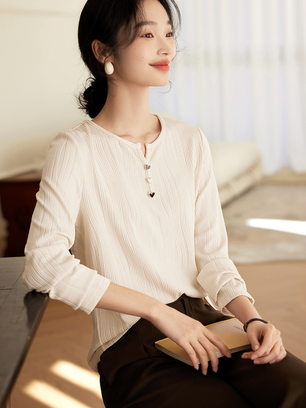 OD105: áo thun len nữ cổ tròn sơ mi