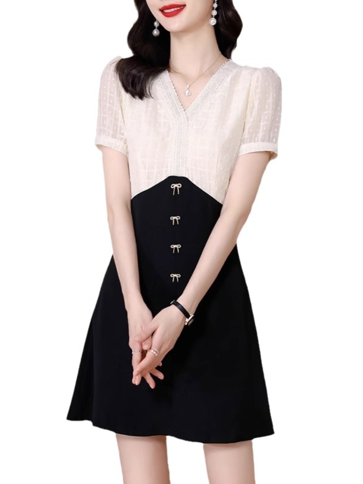 OD224: đầm dáng A ngắn hàn quốc