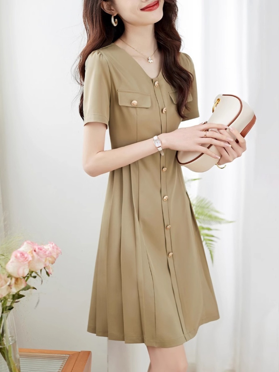 OD564: Váy dài vừa xếp ly eo thon cao cấp