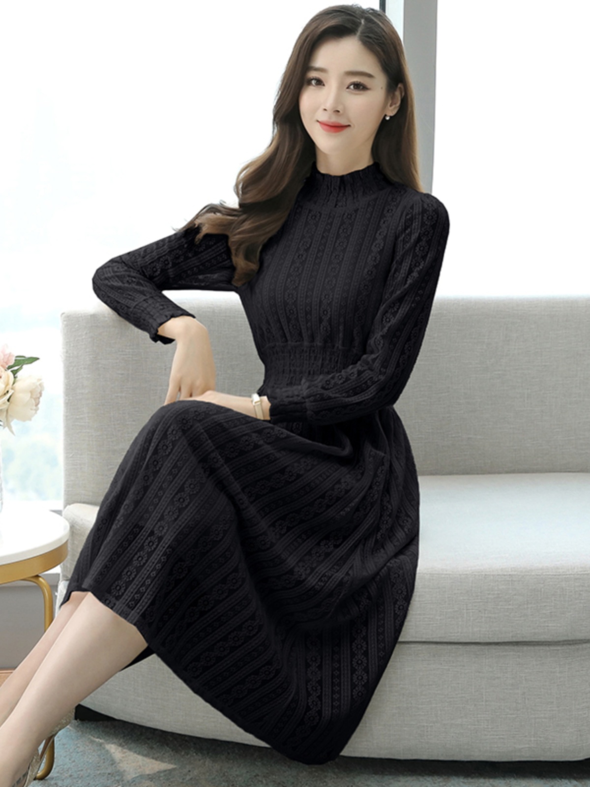 Mã B938: Đầm ren dài tay mới pc phương tây sang trọng cao cấp