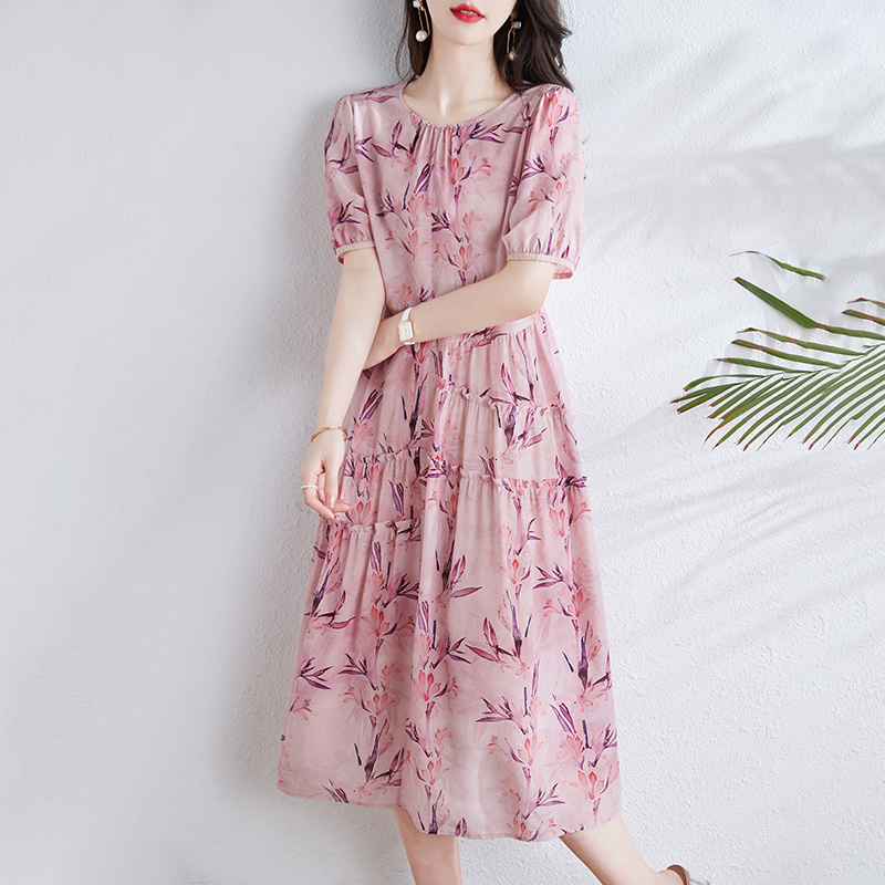 Mã B666: váy sang trọng cao cấp thời trang