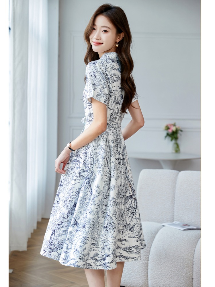 OD043: đầm nữ in hình dáng dài xòe nhẹ cổ bẻ