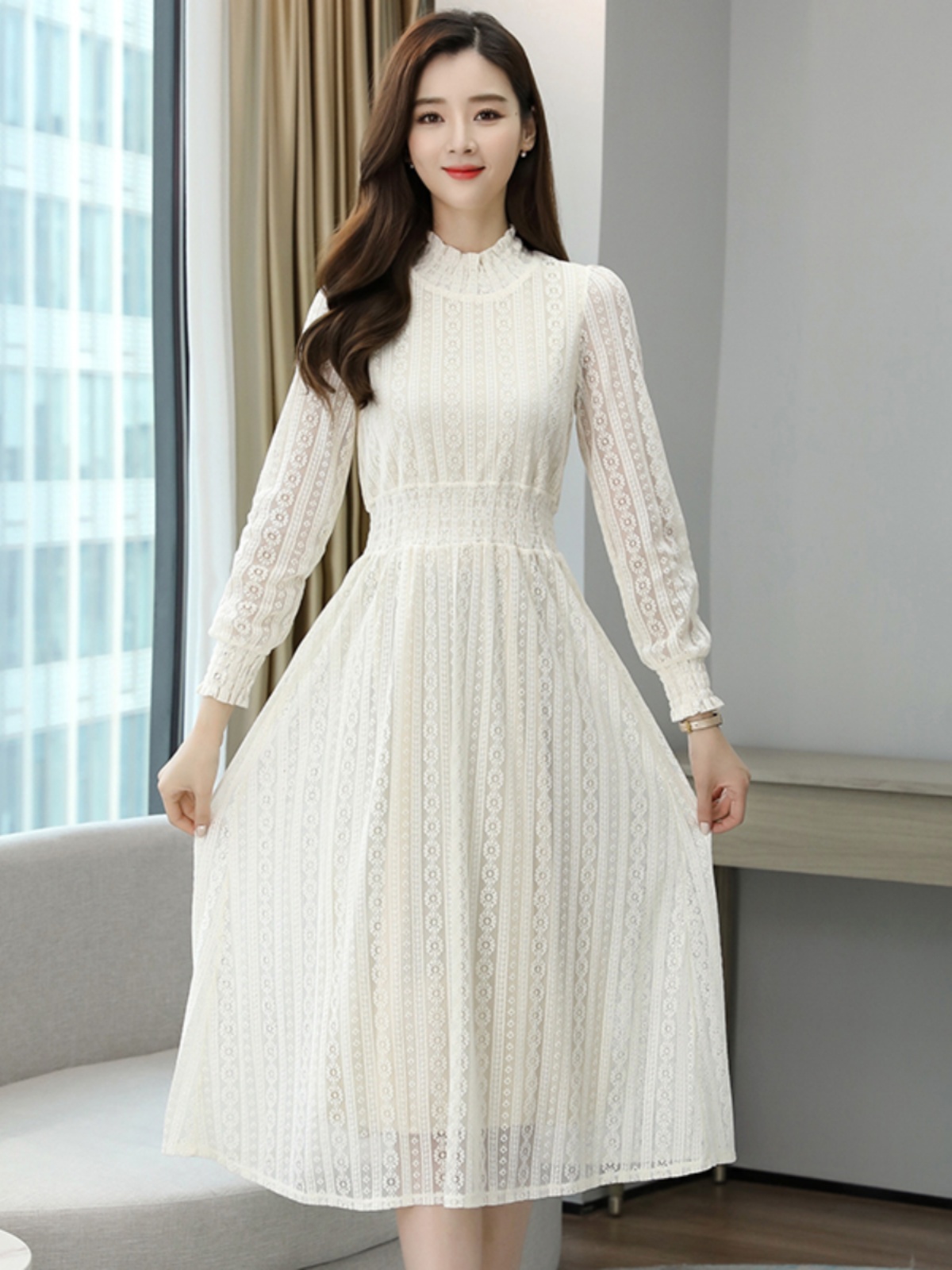 Mã B938: Đầm ren dài tay mới pc phương tây sang trọng cao cấp