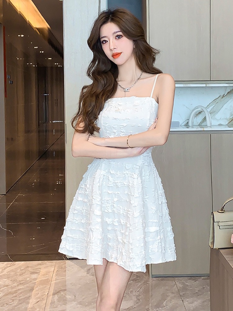 OD518: đầm hai dây trắng cao cấp