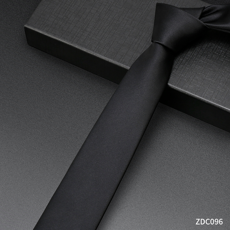 OD403: Cà vạt nam màu đen công sở chuyên nghiệp