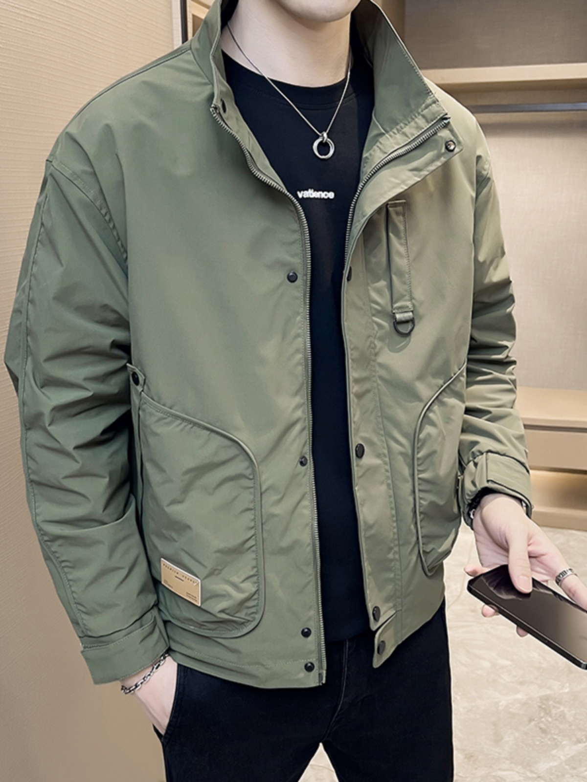 Mã B102: Áo Khoác Ngắn Slim Fit Cổ Đứng