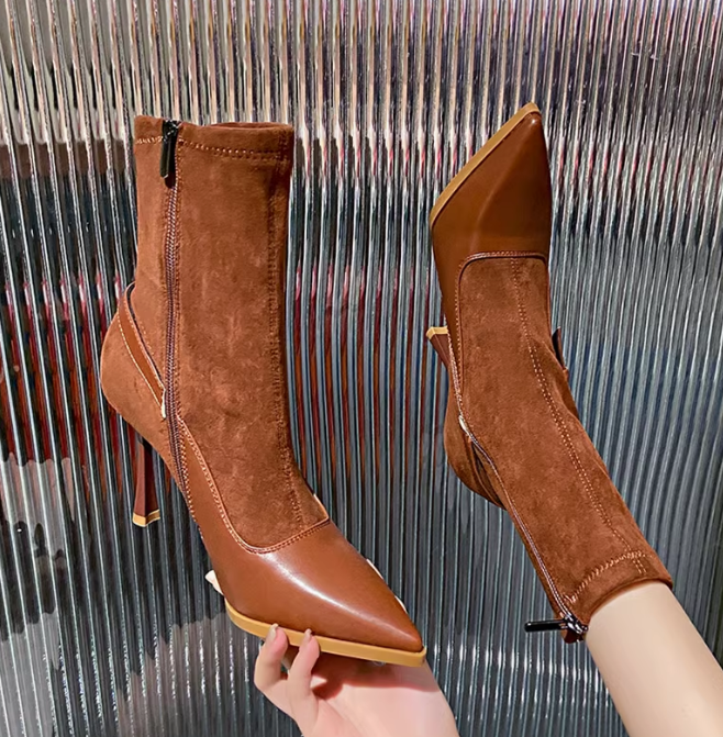 C233: Giày bốt boot nữ cao gót mũi nhọn thời trang da bóng có khóa kéo