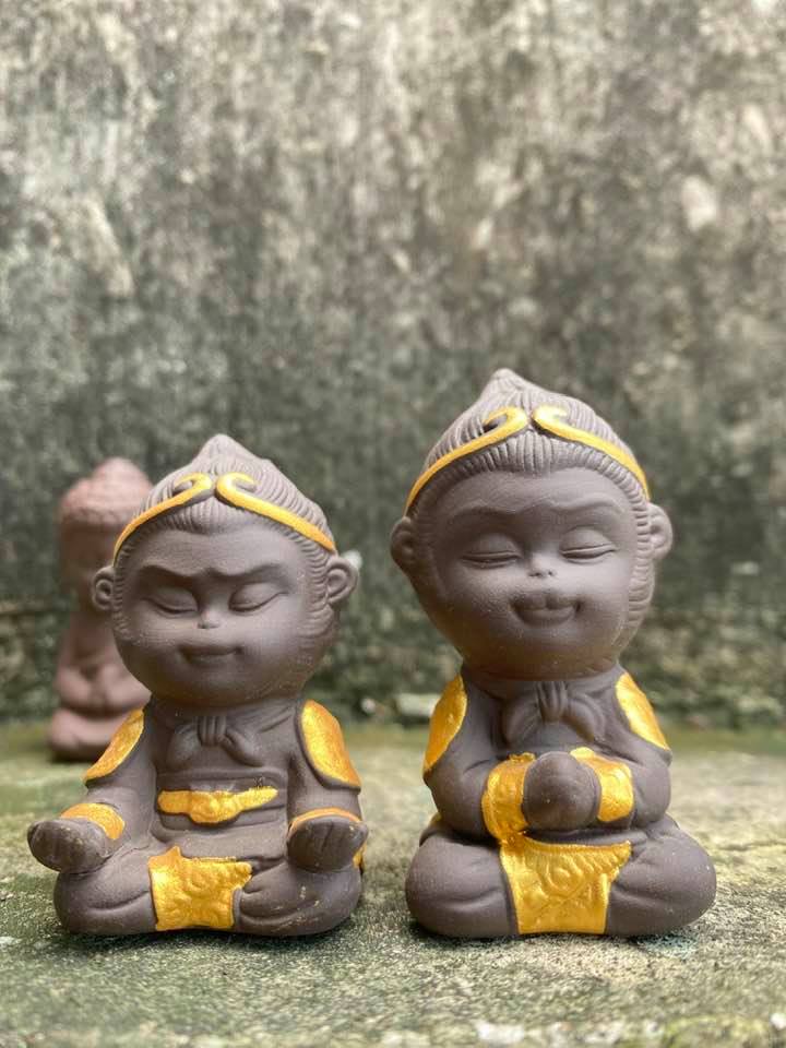 Tượng Tôn Ngộ Không Size Mini 6cm , Tượng Tôn Ngộ Không Bái Thiền Bằng Gốm