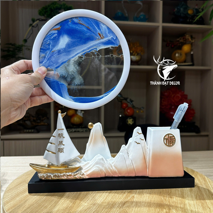 Tượng Thuyền Thuận Buồm Xuôi Gió Kèm Hộp Đựng Bút, Tranh Cát Decor Quà Tặng Tân Gia Khai Trương Sinh Nhật