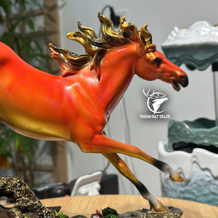 Tượng Ngựa Phong Thủy Mã Đáo Thành Công Màu Cam Trang Trí Phòng Khách Bàn Làm Việc Quà Tặng Khai Trương Tân Gia