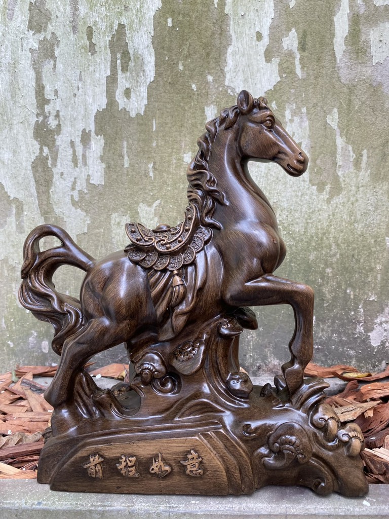 Tượng Ngựa Phong Thủy Dành Cho Người Tuổi Ngọ , Quà Tặng Sinh Nhật, Tân Gia Trang Trí Nội Thất