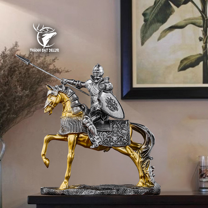 Tượng Kỵ Sĩ Cưỡi Ngựa Châu Âu – Phong Cách Cổ Điển Sang Trọng, quà tặng decor tân gia khai trương