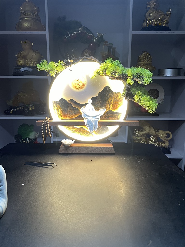 Kệ Gỗ Cảnh Núi Đế Thấp Đặt Tượng Trang Trí Có Đèn Led, Có Thể Đốt Trầm Hương, Quà Tặng Tân Gia Khai Trương Trang Trí Bàn